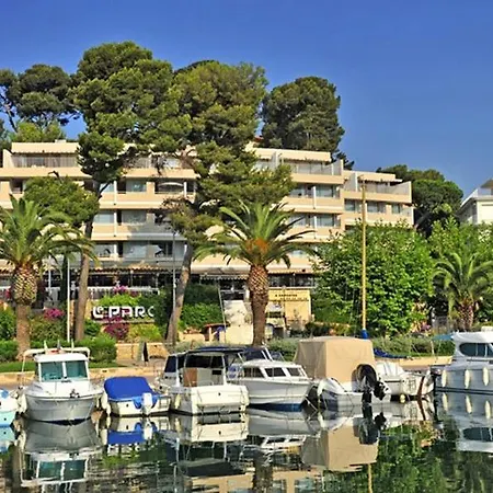 Apartmanhotel Pierre & Le Port Bandol